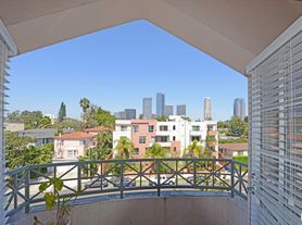 2015 S Beverly Glen Blvd, Los Angeles, CA