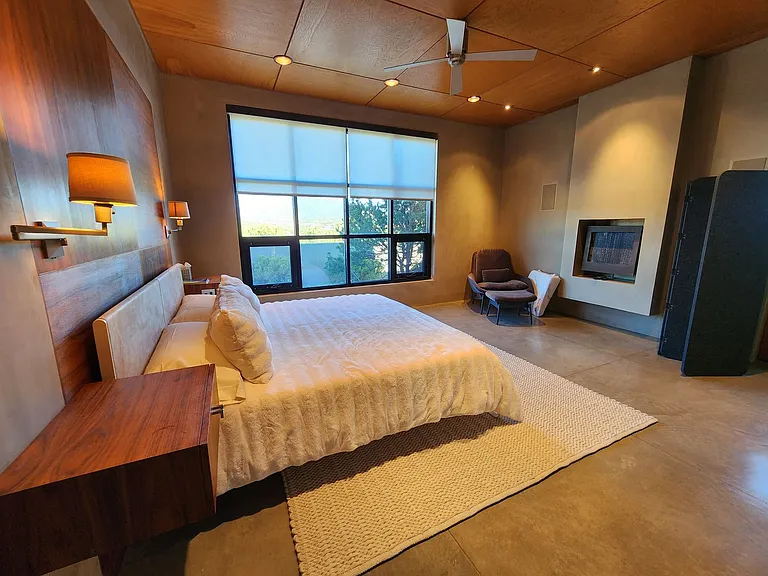 875 Camino Francisca — Photo 10