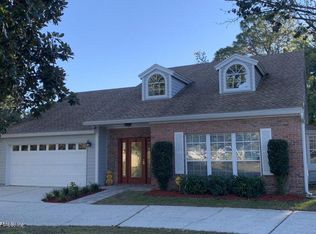 8134 Loch Lomond Ln, Jacksonville, FL 32244