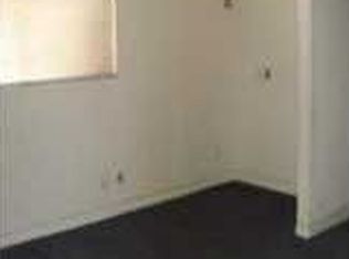 27615 Goetz Rd, Canyon Lake, CA 92587