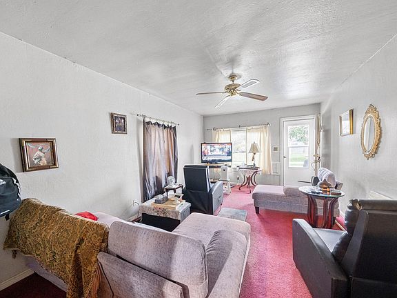 4th image of 710 S South Bnd