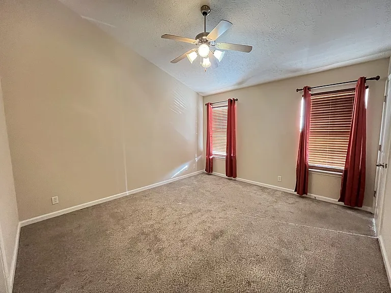 3323 Risen Star Dr — Photo 6