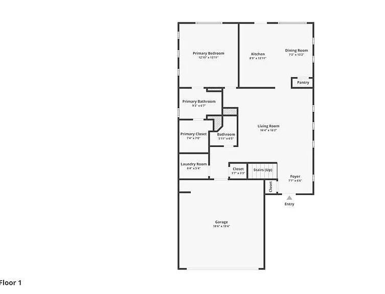 320 Arrowhead Dr — Photo 2