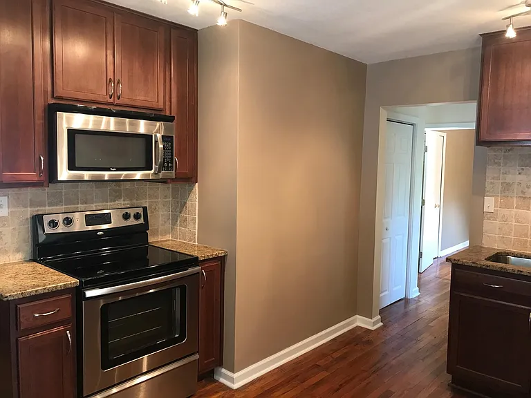 29 Rumbough Pl — Photo 5