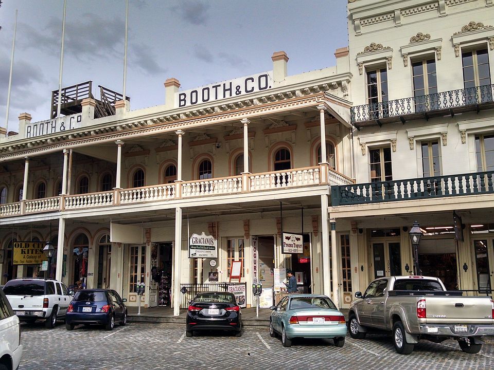 Building Photo