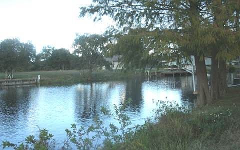 2nd image of 3055 Waterway Dr