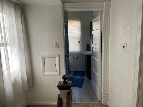 637 Griffin St