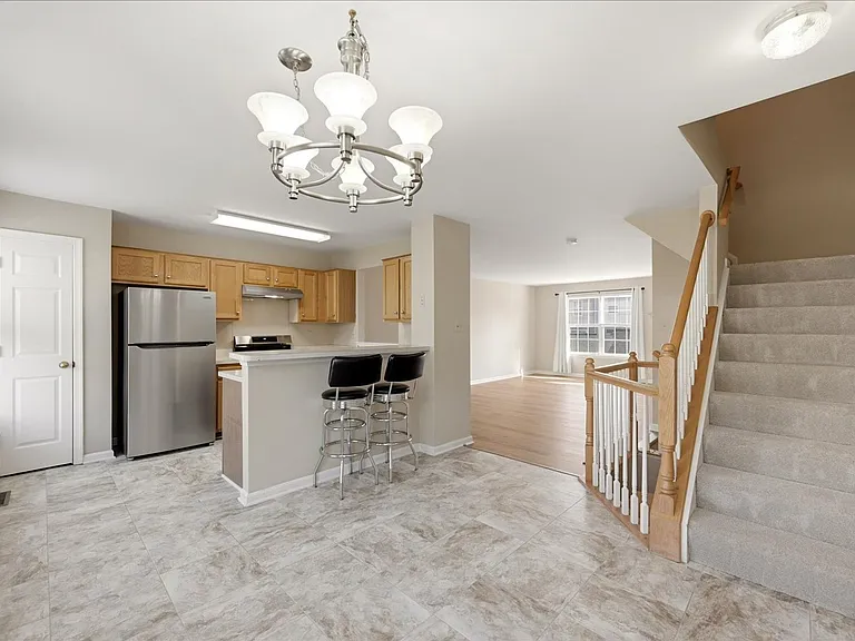 46030 Bayswater Ter — Photo 10