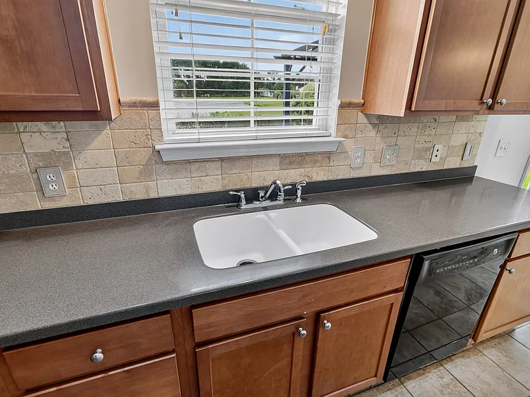 152 Spindle Way — Photo 5