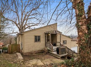 1412 Viewmont Dr, Charleston, WV 25302