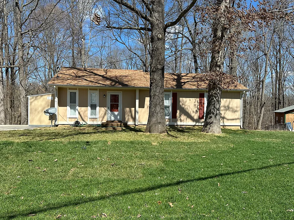 1439 Winding Way Dr