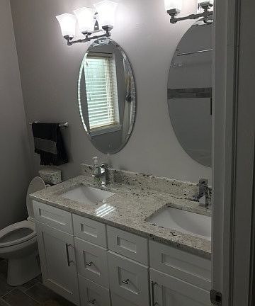 5th image of 3244 N Kilbourn Ave Unit 1