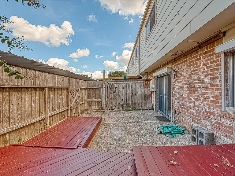 14179 Misty Meadow Ln — Photo 41