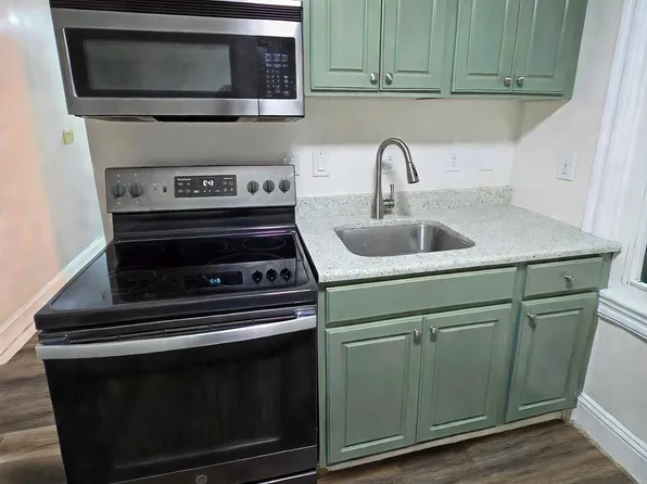260 E Chestnut St #2, Coatesville, PA 19320