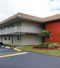 2nd image of 609 S State Road 7 APT 1E
