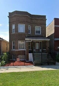 2nd image of 5820 S Artesian Ave