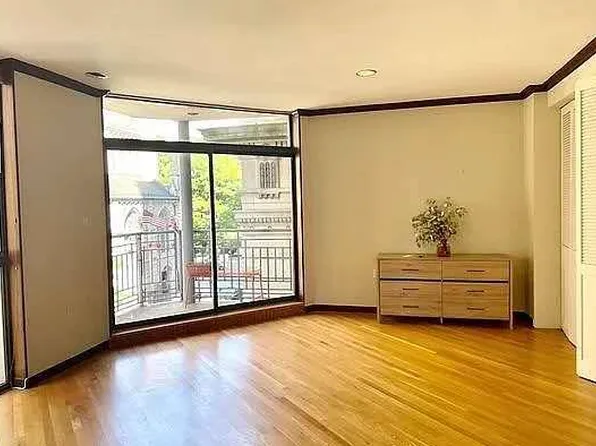 8 West 65th Street 5A image 8 of 8