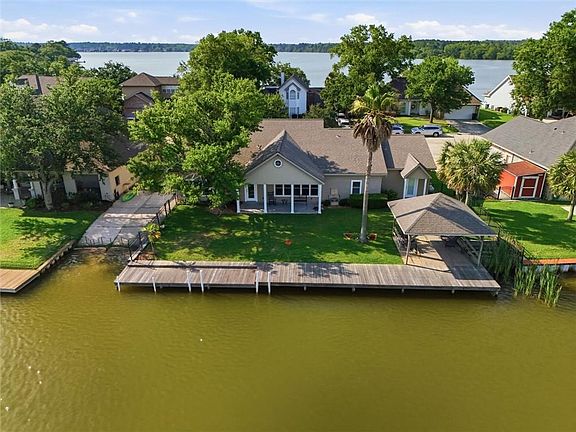 2nd image of 14272 S Lakeshore Dr