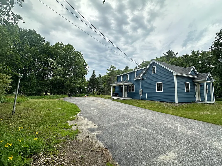 242 Varney Mill Rd — Photo 2