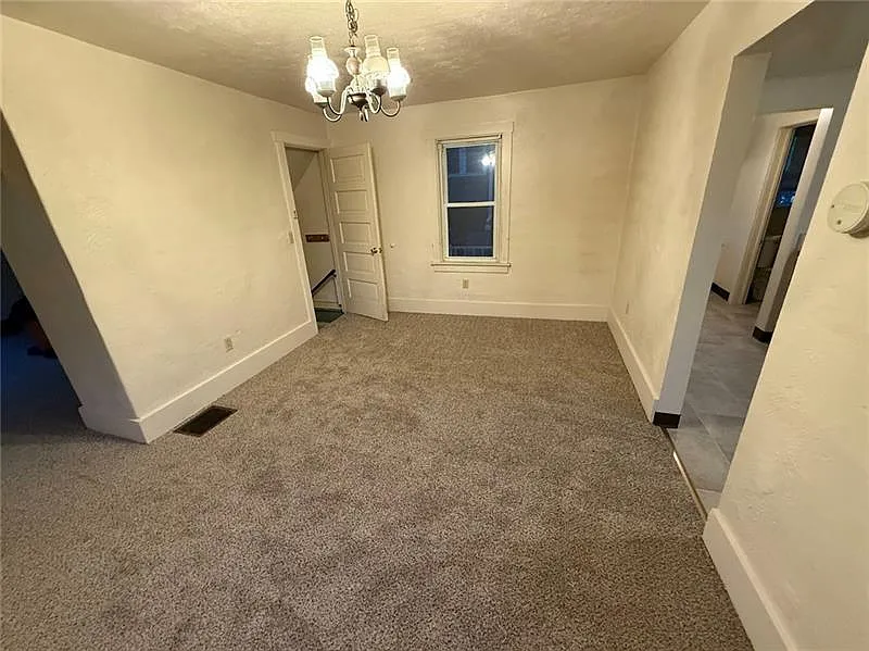 2 bed, 1244 sqft, $1,750 — Photo 3