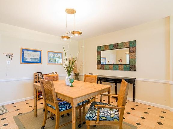3rd image of 555 Park Shore Dr APT 309
