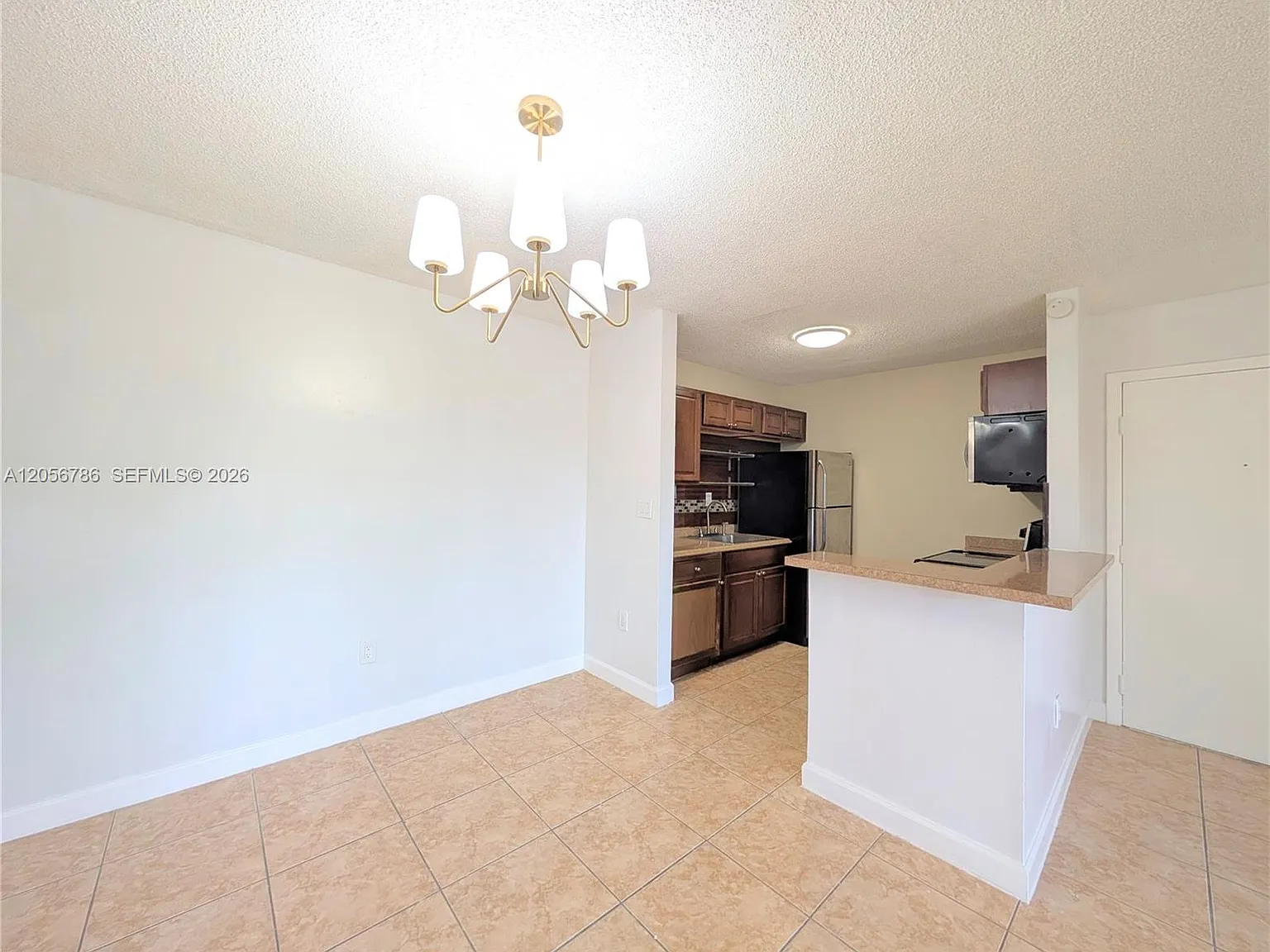 Palm Cove Cond — Photo 4