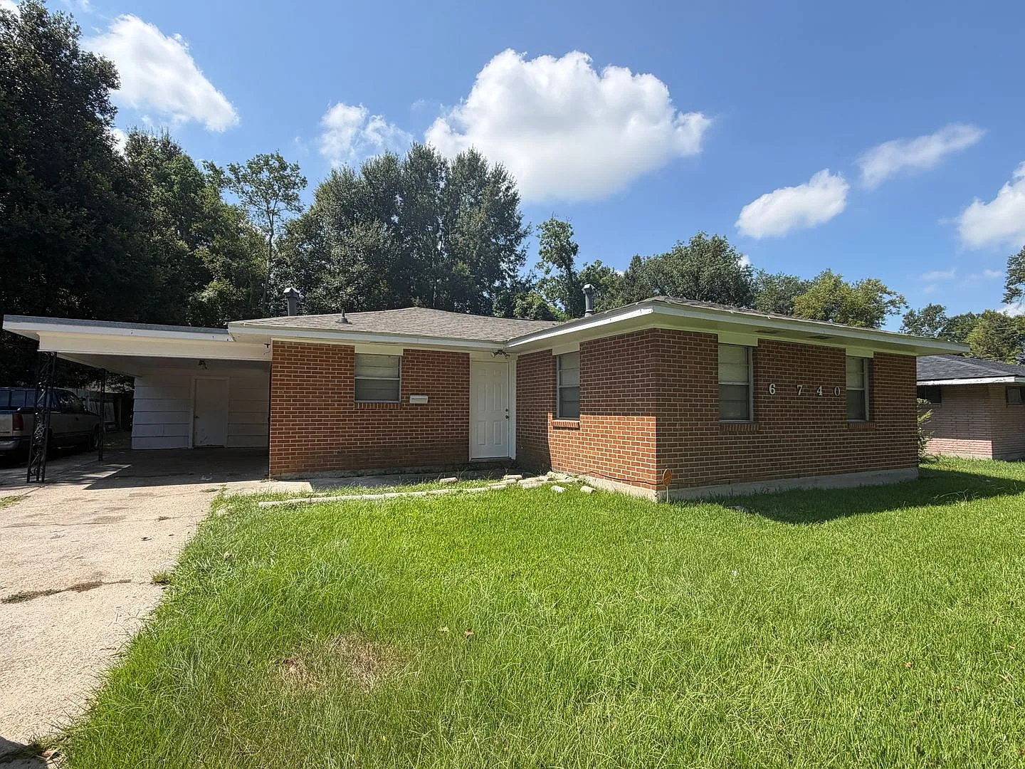 House for Rent — Photo 1