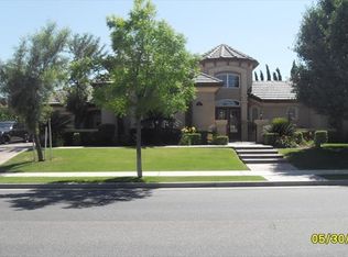 2515 Parkgate St, Bakersfield, CA