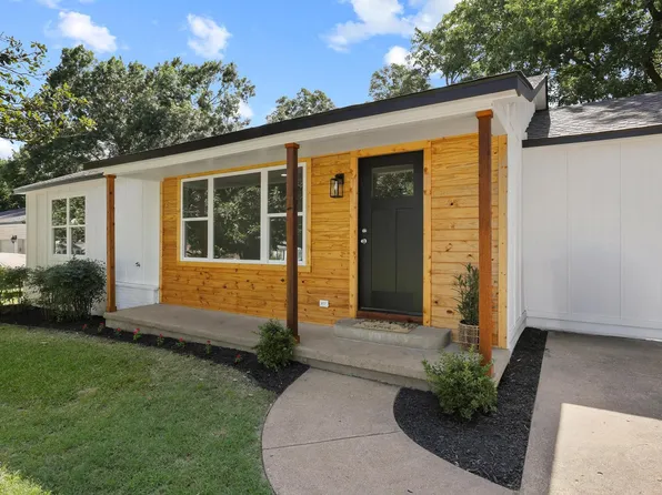 709 Lipscomb St, Bonham, TX 75418