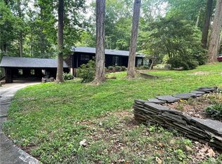 108 Nutwood Dr, Jamestown, NC 27282