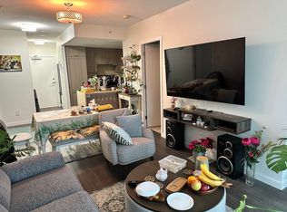 5598 Ormidale St #504, Vancouver, BC V5R 0E5