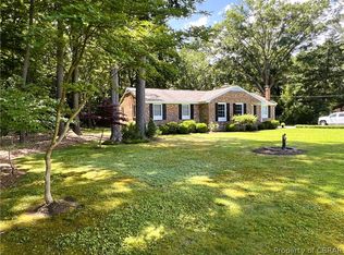 4602 Johns Point Rd, Gloucester, VA 23061
