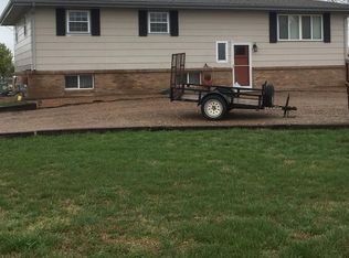 108 E Bellevue Ave, Garden City, KS 67846