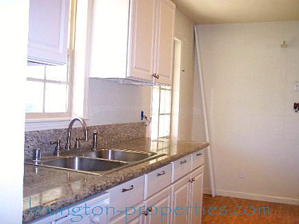 4th image of 4305 Hilts Ave