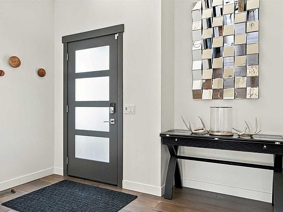 5th image of 29 N Cranleigh Park SE