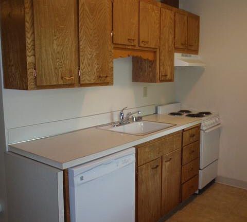 4th image of 436 Ford St APT 204