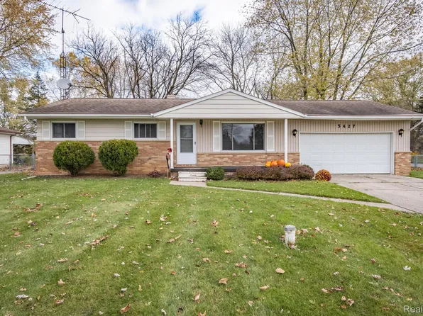 5427 Linden Rd, Swartz Creek, MI 48473