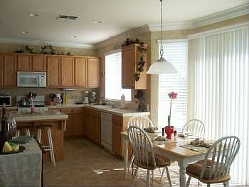 4th image of 2566 Ozark Dr