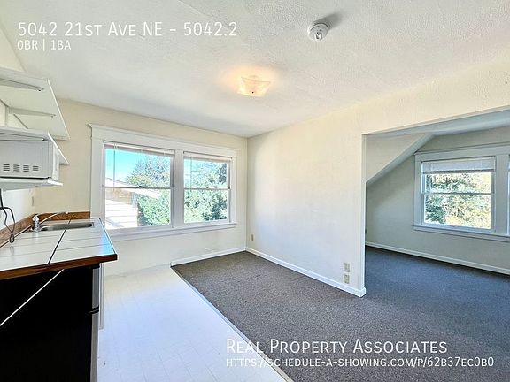 3rd image of 5042 21st Ave NE #5042.2