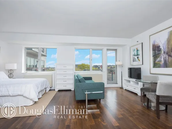 100 Maspeth Avenue image 1 of 16