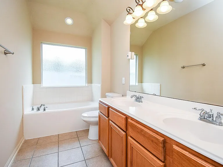 20615 Maple Rain Ct — Photo 15