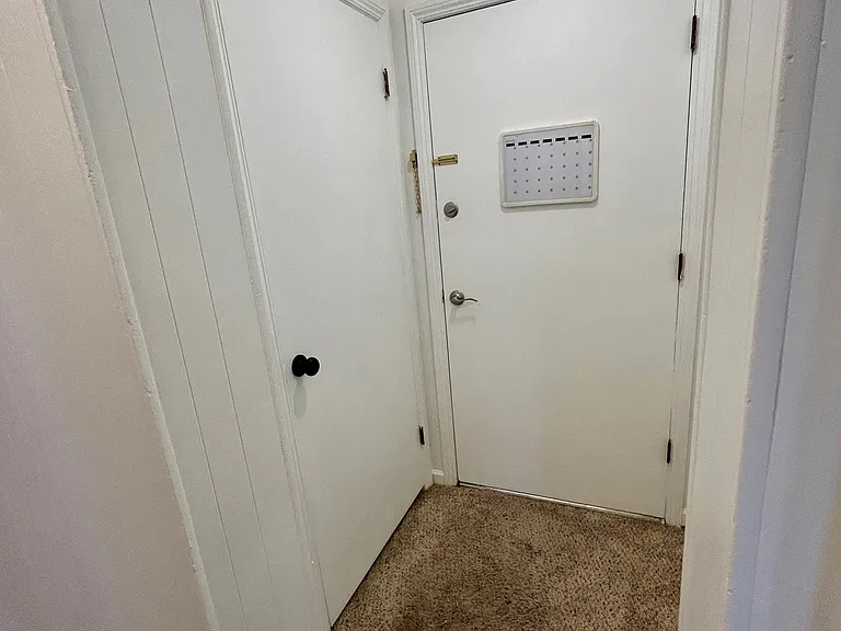 1606 Clawson St #D — Photo 9