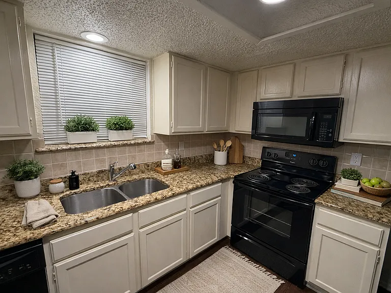 2509 Stanford St #A — Photo 12