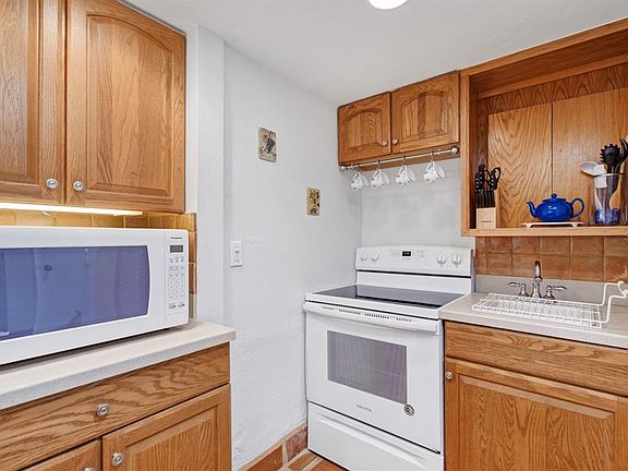 5th image of 6157 Midnight Pass Rd APT E22