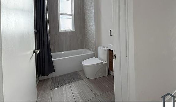 4th image of 2526 N 9th St #8