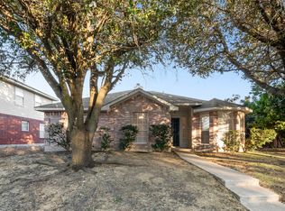 1732 Straus Rd, Cedar Hill, TX 75104