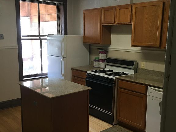 5th image of 1849 N Damen Ave Unit 1