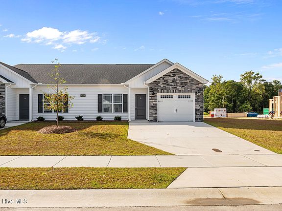 2nd image of 4229 Laurel Ridge Dr #B