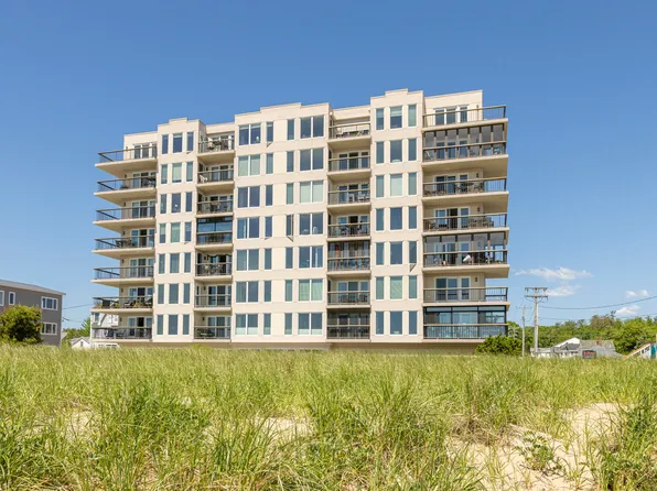 1 Seacliff Avenue #2B, Old Orchard Beach, ME 04064