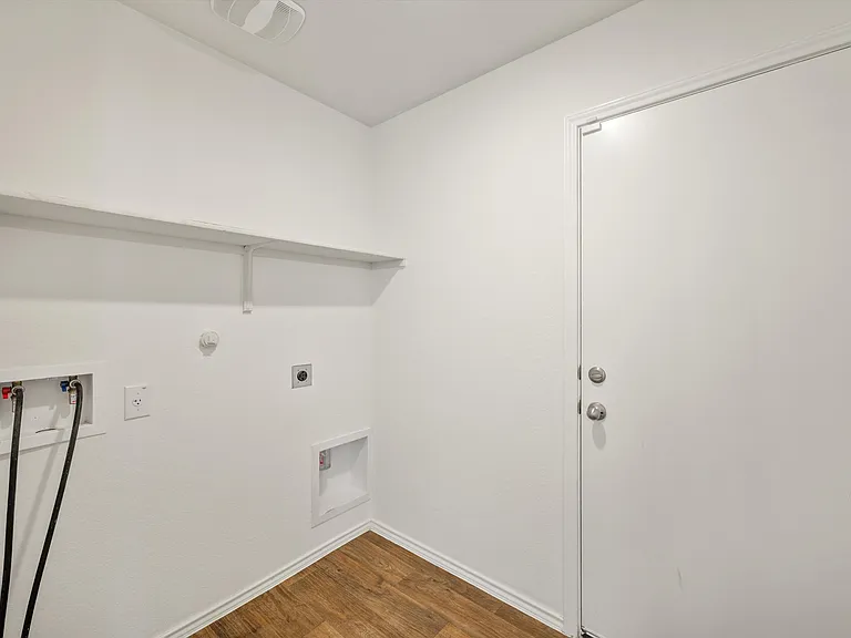 2886 Wolfcreek — Photo 12